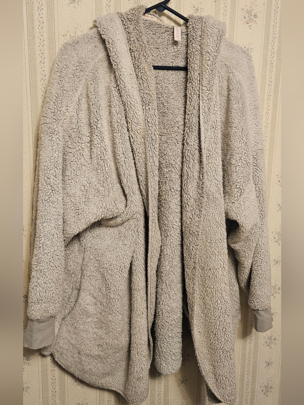 Cozy Oversized Hooded Sherpa Cardigan - Light Gray